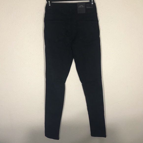 SOLD!!!! Fashion Nova Skinny Jeans - Picture 4 of 4